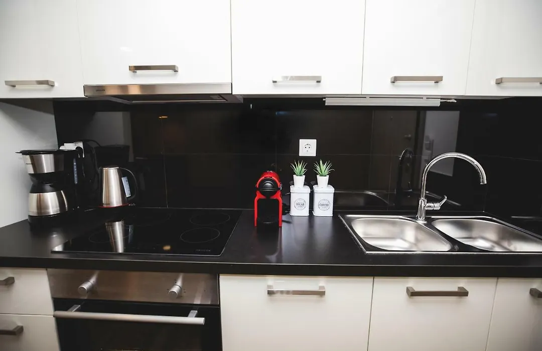 Ziva Apartment - 4Th Floor - Renovated 2019-1
